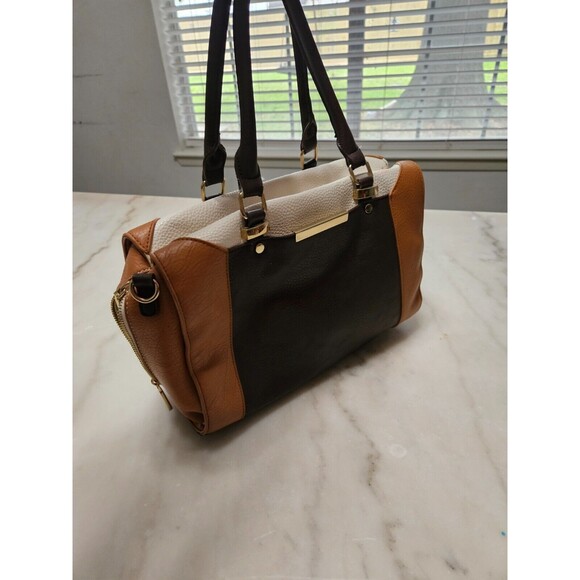 Unbranded Handbags - Woman's Handbag Brown/Tan, Zip Closure, Double Handles, Outer Pockets